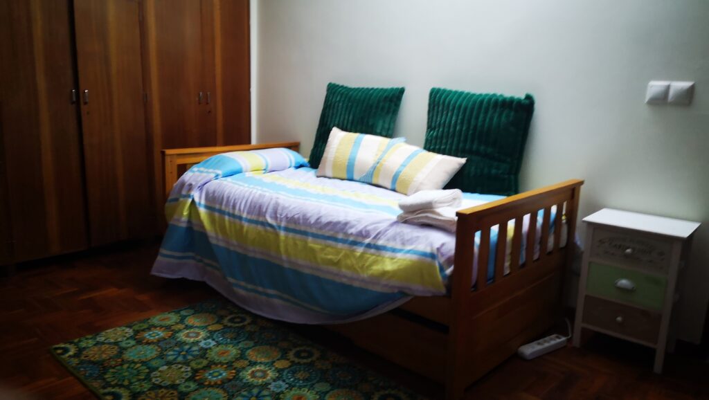 Quarto de solteiro duplo Aroma das Tílias Alojamento Local em Proença-a-nova